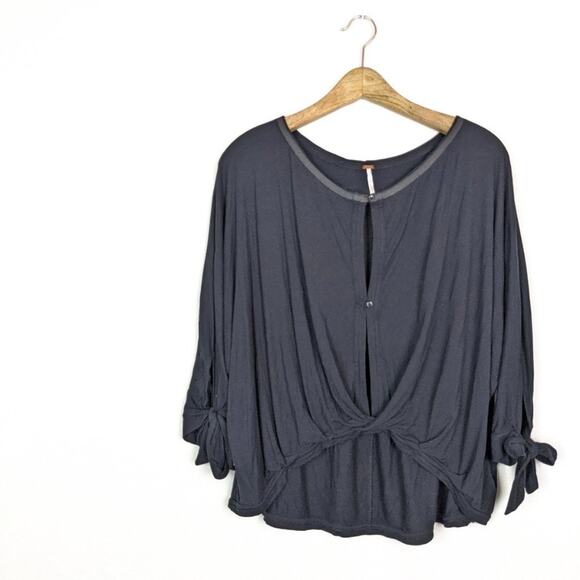 Free People Black Solid Keepin' On Button Blouse Size M - Picture 3 of 9